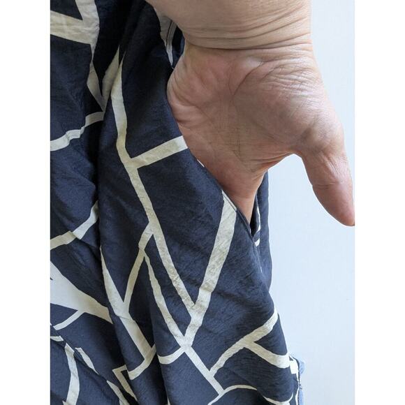 Banana Republic Womens Dress XXL Navy White Sleeveless Pockets Geometric NWT - Picture 7 of 8